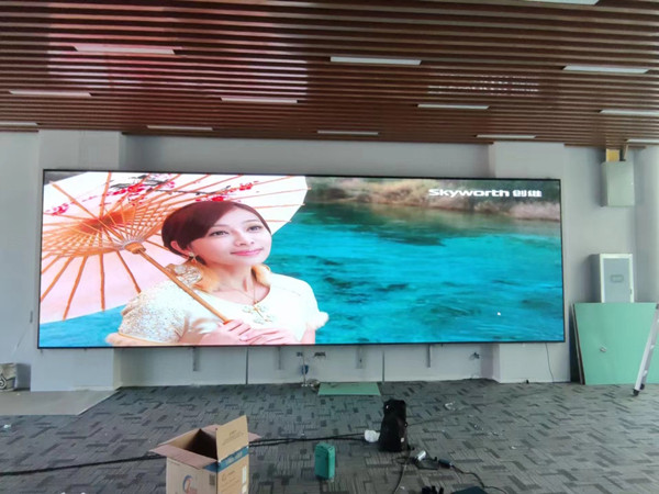 秀英P1.53led小间距屏安装案例